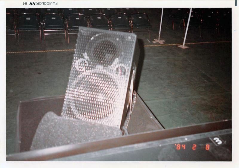 1984_02YM_REINCARNATION_budokan_003.jpg