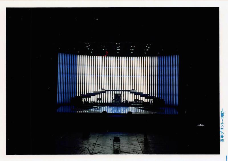 19870602-05_YM_ALARM_a_la_mode_budokan_002.jpg
